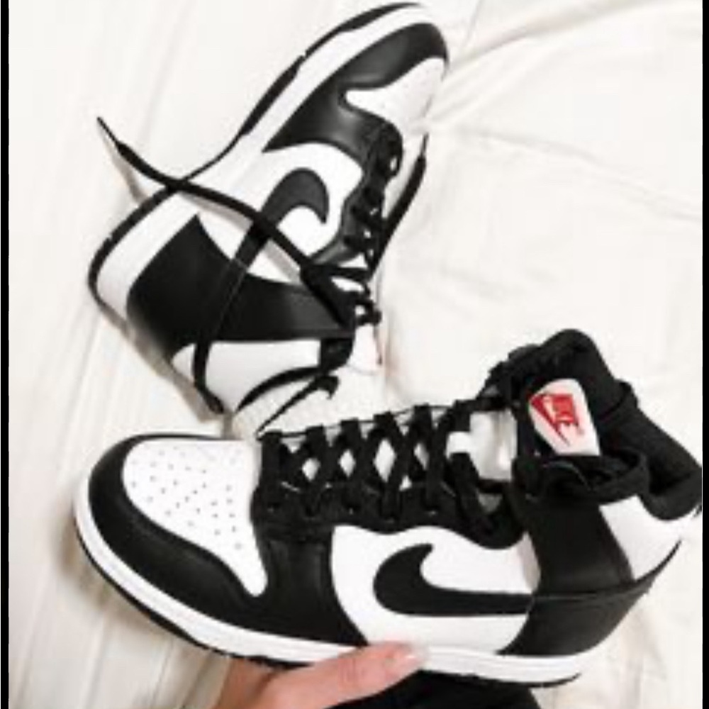 Nike Panda dunk hi - Picture 3 of 9